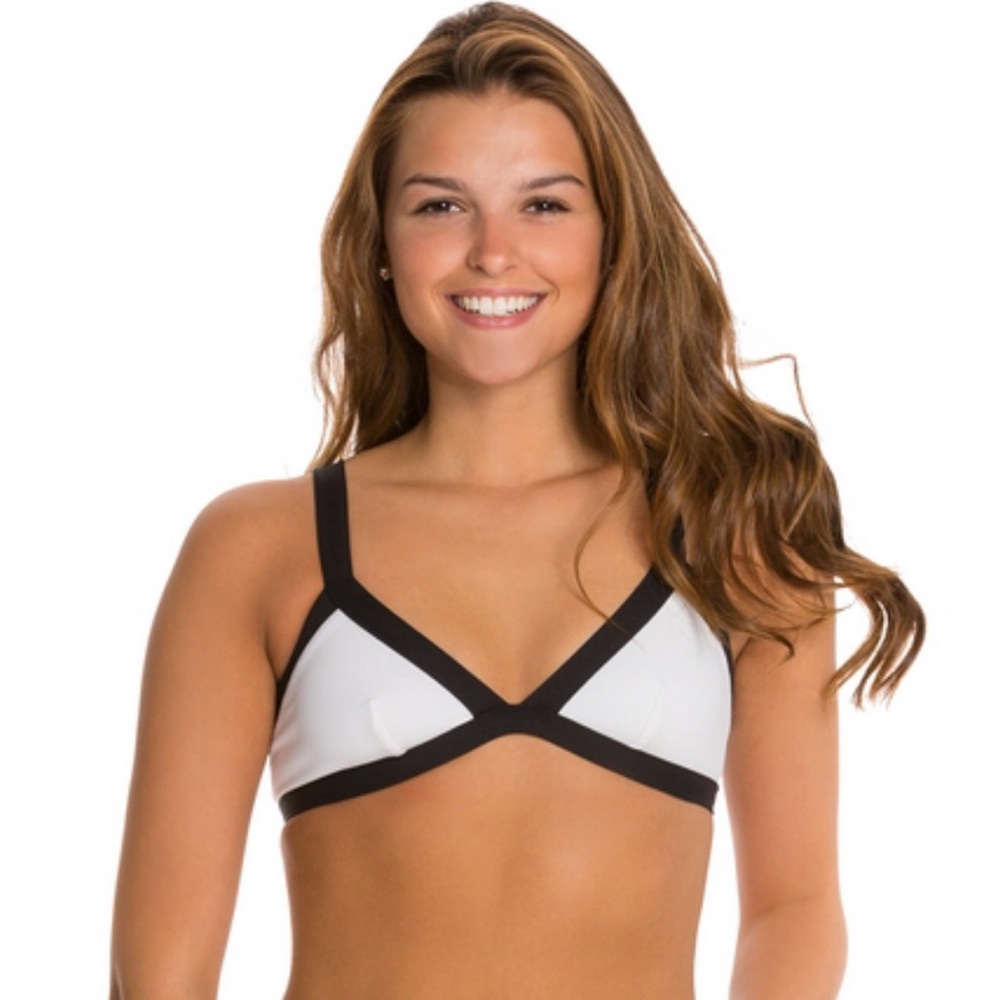 ⚡️Flash Sale⚡️Rip Curl Bikini Top